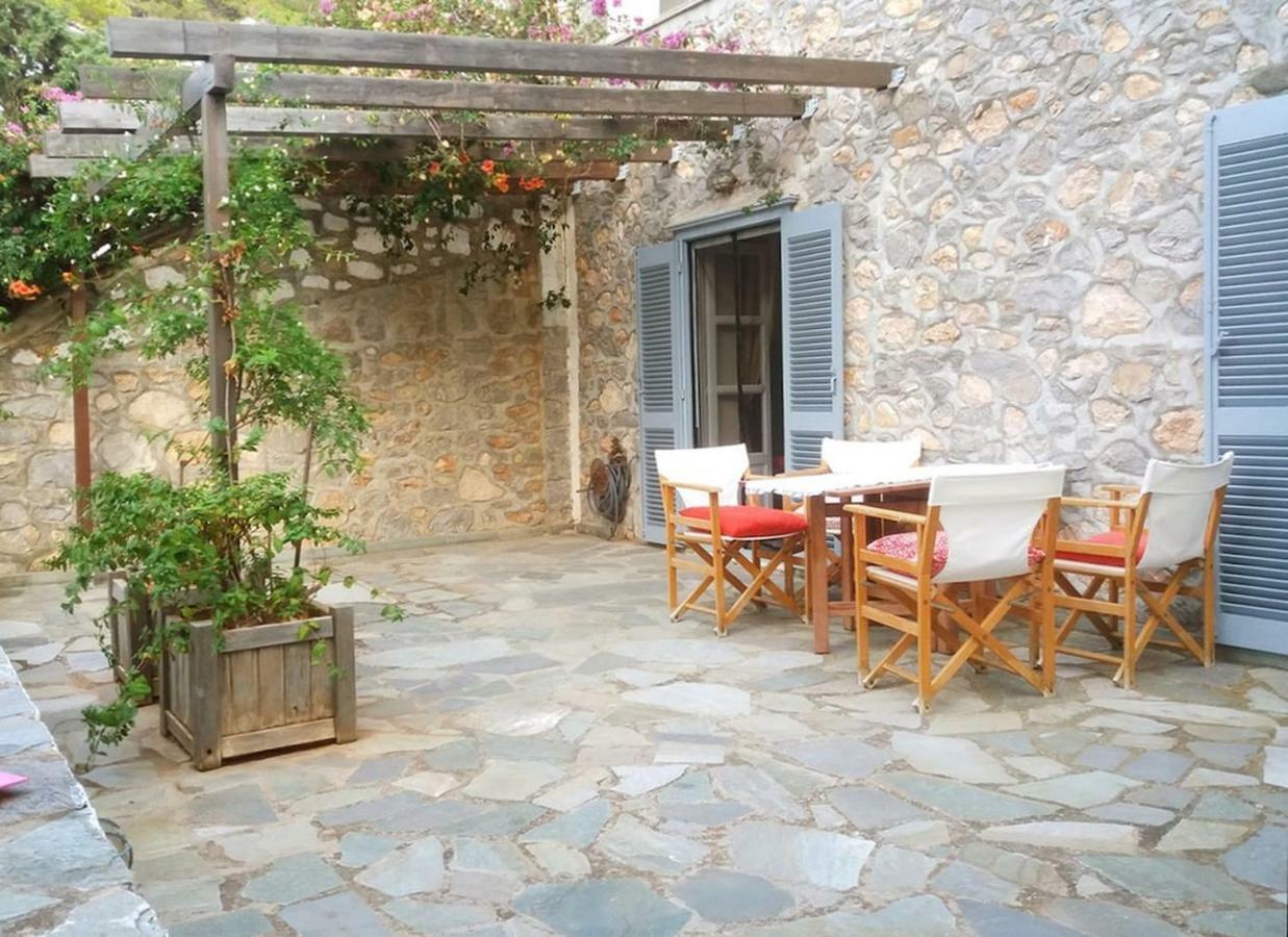 Pine Trees And Sea View Houses In Hydra - Daphne, Chloe, Myrto, Eleni Exterior foto